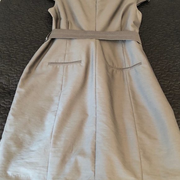 Beautiful Hugo Boss Wool/Silk Dress l Lined l Gray Silk - Picture 10 of 16